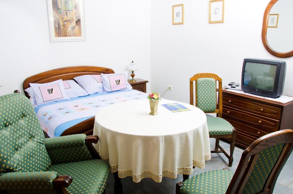 Samson Apartment Hajdúszoboszló Værelse billede
